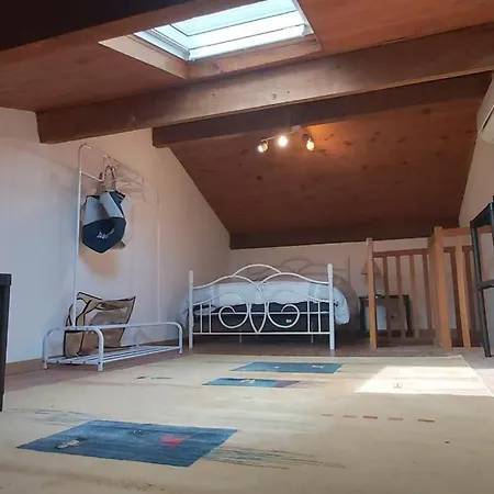 Studio Avez Mezzanine Et Petit Jardin Montélimar Exterior photo